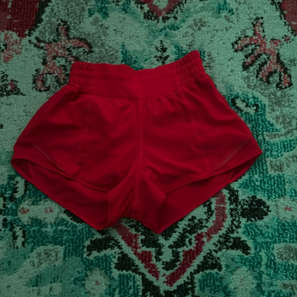 Lululemon 2.5 High Rise Hotty Hots Red Size 2